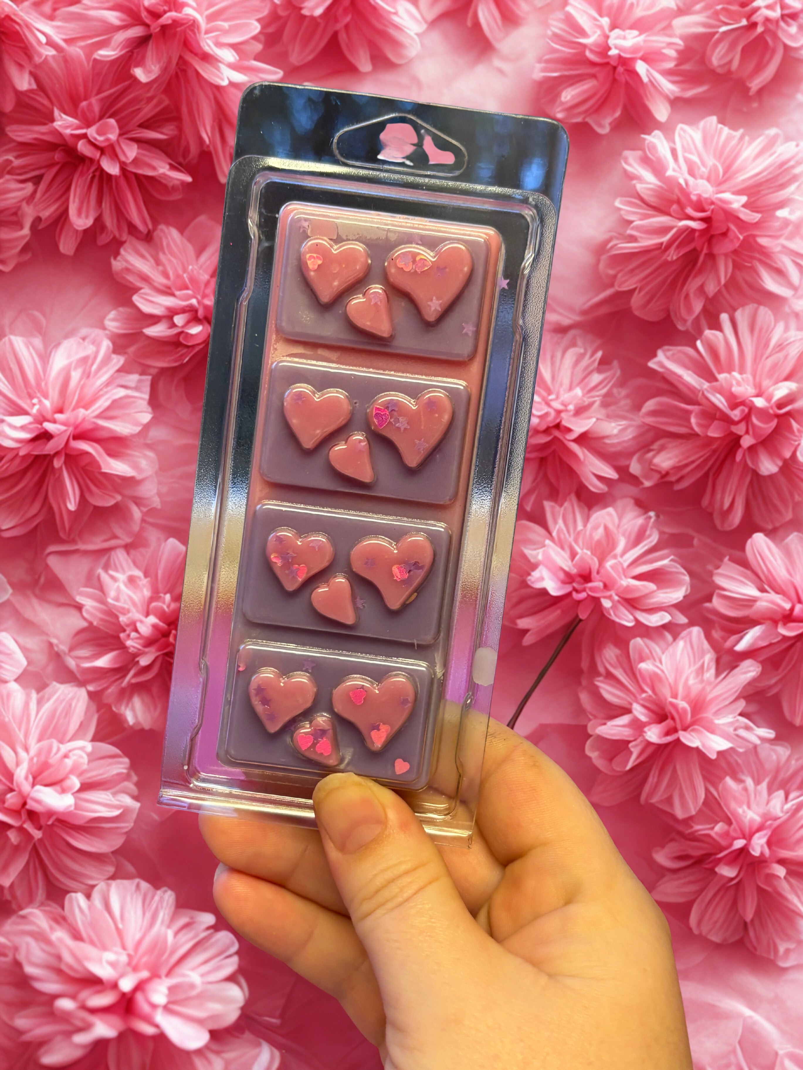 Heart Clamshell