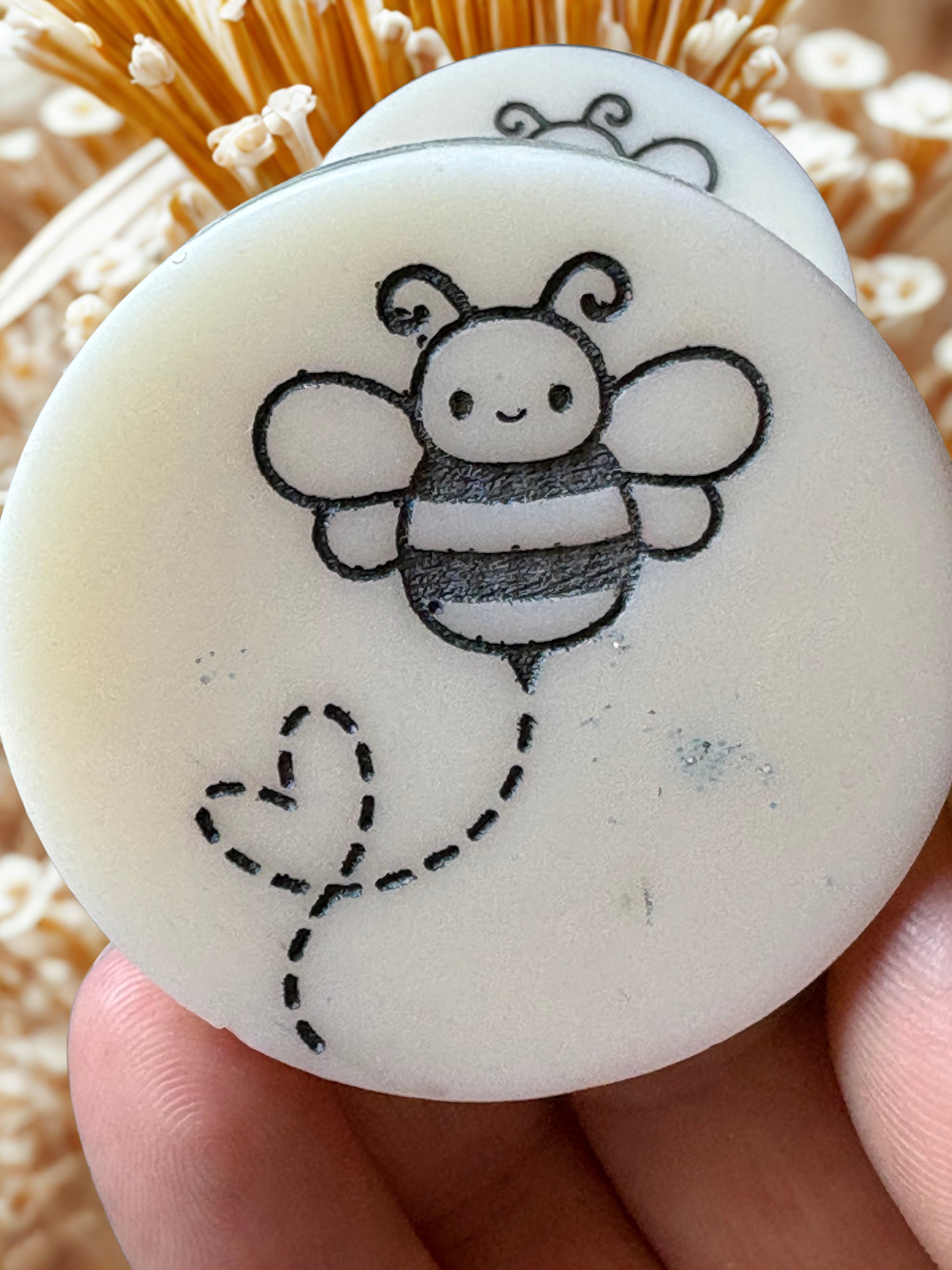 Bee Wax Melt Disc Baby Powder